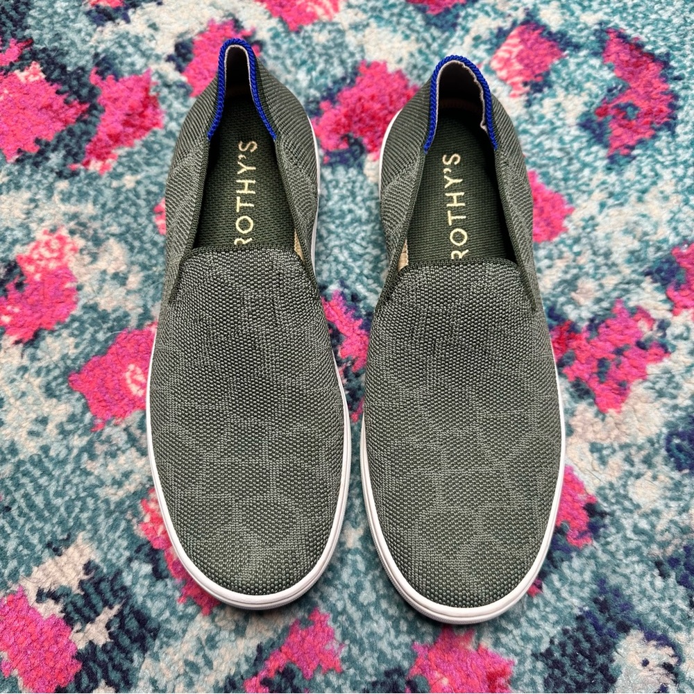 Rothy’s The Slip On Sneaker in Green Safari Retired Print - Picture 4 of 10